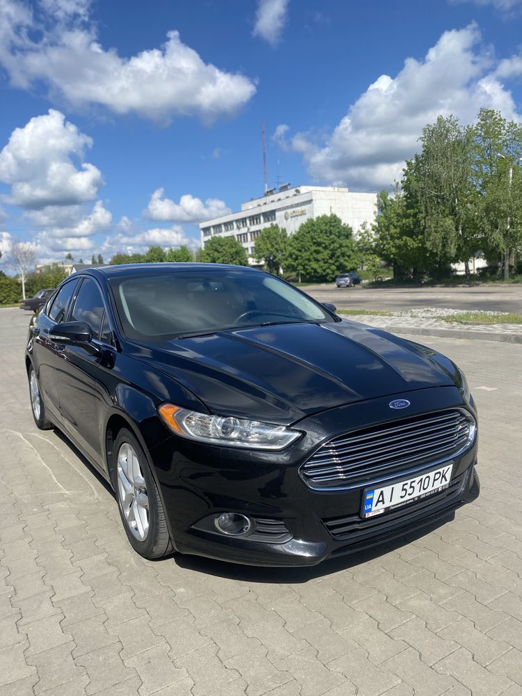 Ford fusion SE 2014