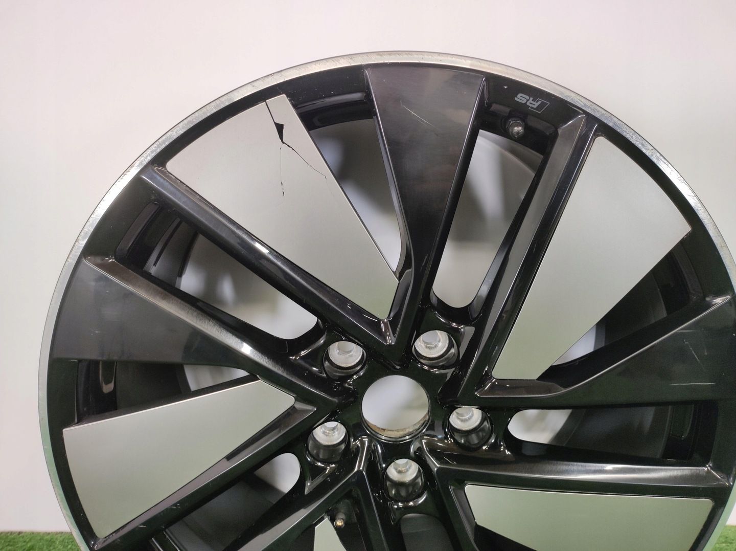 Felga Audi e tron GT RS 9,5 x 21 ET