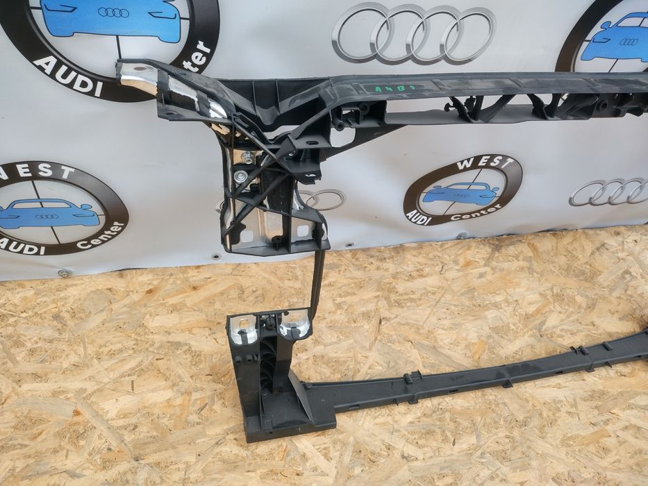 Телевізор Audi A4 B9 Ауді а4 б9 установочна панель