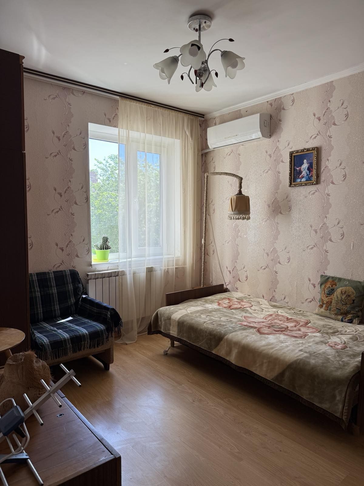 Продаж 4-х кімнатна по вул. Незалежності