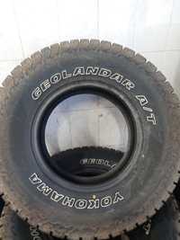 Pneus 4x4 285/75R17 Yokohama