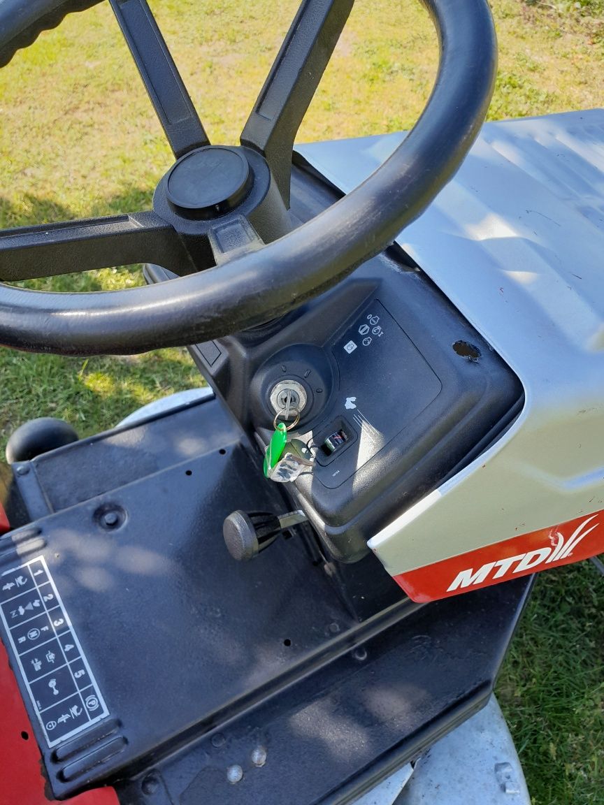 Kosiarka traktorek MTD silnik Briggs Stratton 1125Hp