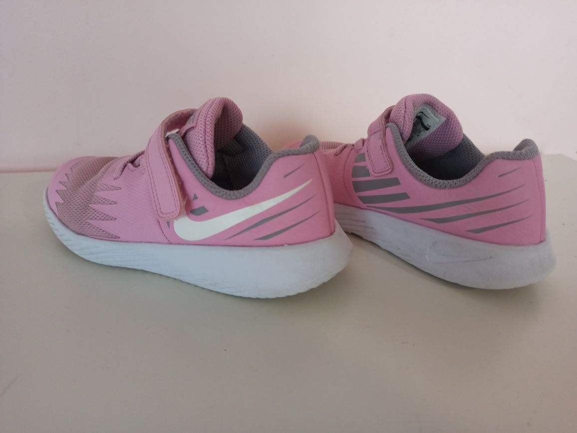 Buty Nike rozm. 27