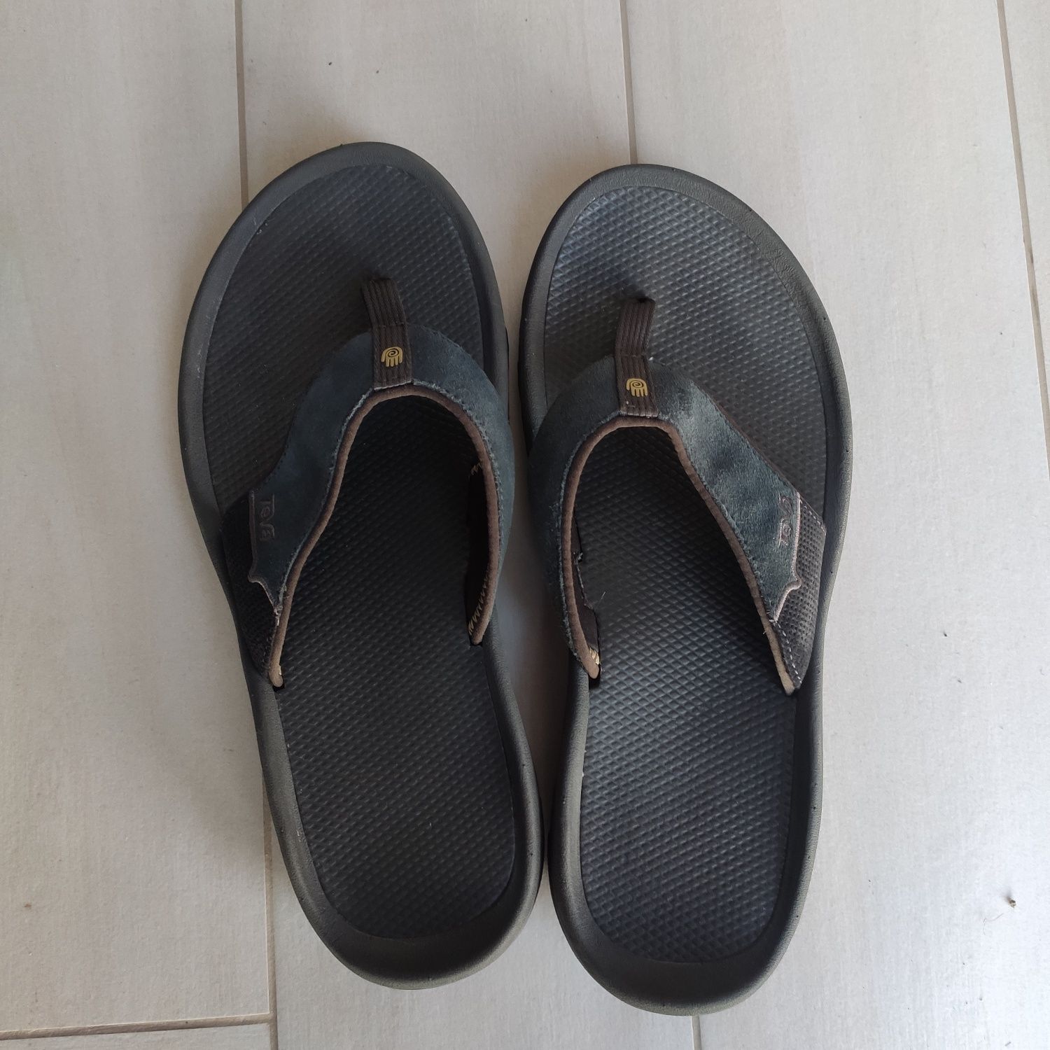 Босоніжки босоножки вьетеамки  teva нога 26,5-27,2 cm