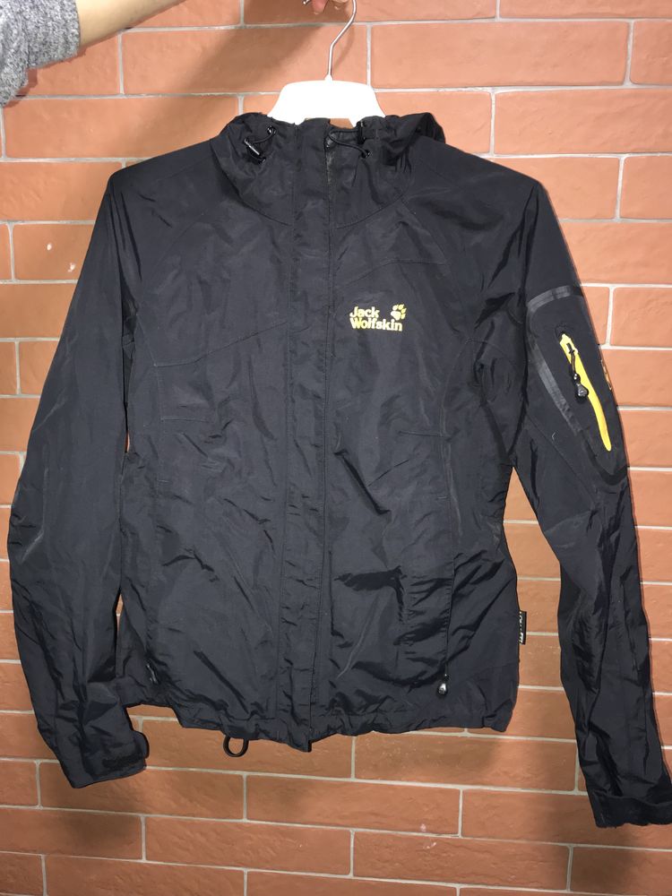 Куртка жіноча JACK WOLFSKIN WATERPROOF оригінал S M