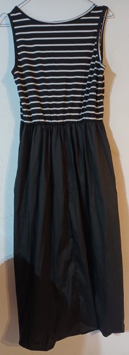 Vestido preto e branco