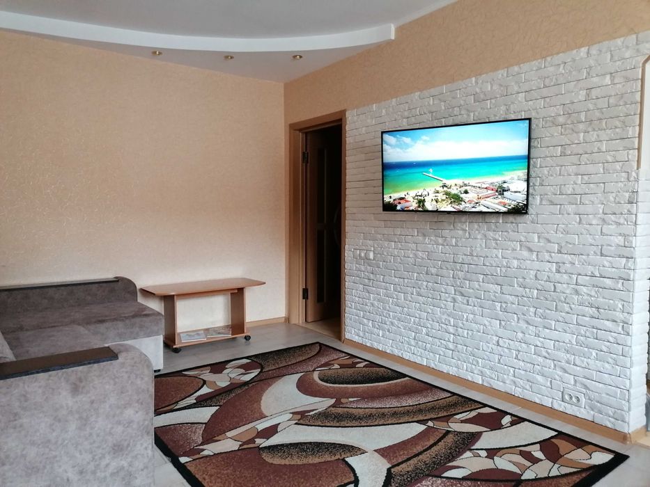 Уютная 2-х комнатная квартира-студия в центре.