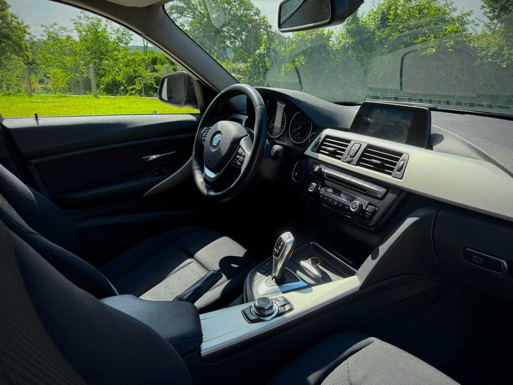 BMW 320d Touring 184cv – Caixa Auto, Nacional