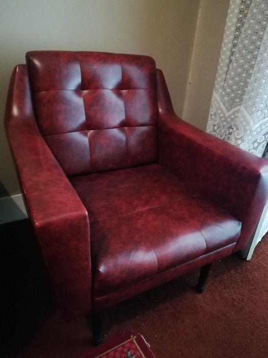 Poltrona/ Mapple Vintage e Sofá