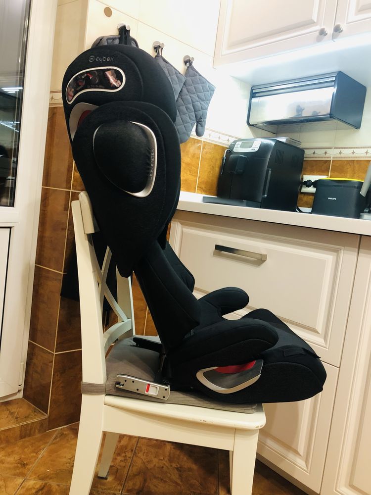 Автокрісло Cybex Solution Z-fix