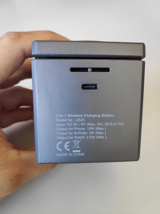 Carregador wireless 3 em 1 para dispositivos Apple