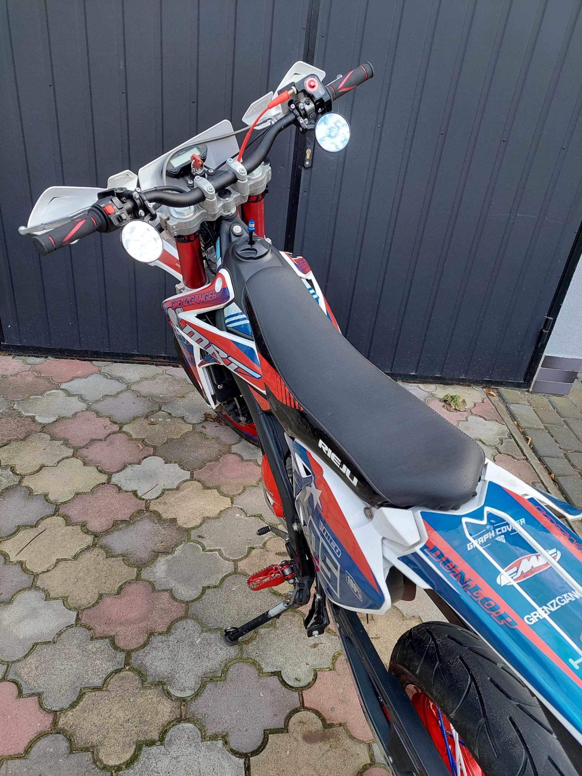 Supermoto Rieju MRT 50 Trophy 3.0