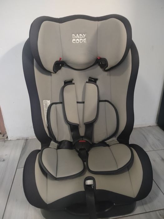 Fotelik samochodowy 0-25 kg