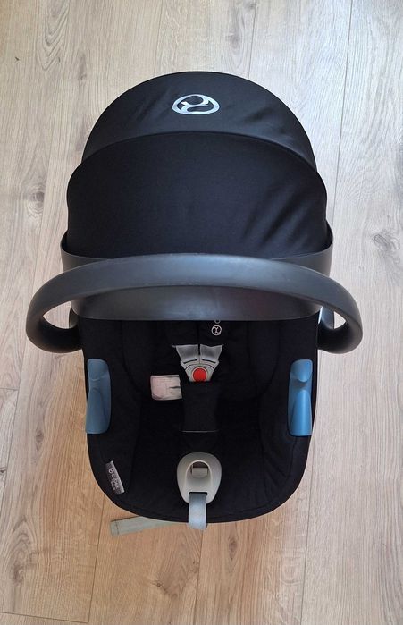 Fotelik samochodowy Cybex Aton M i-size czarny 0-13kg