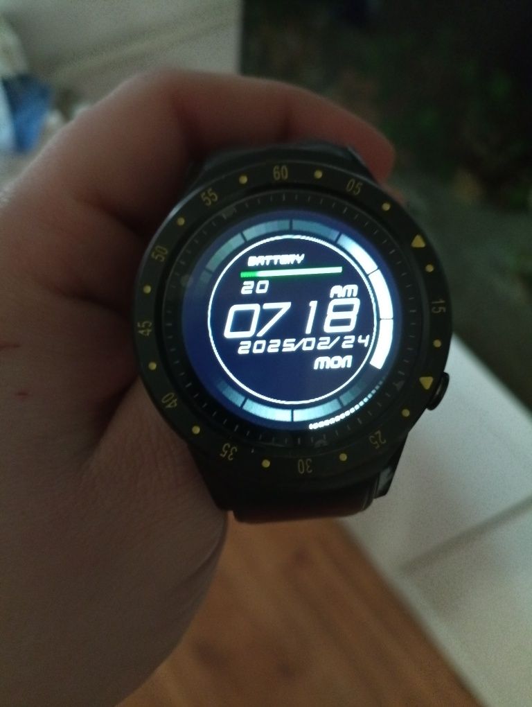 Sprzedam smartwatch Ronerberg