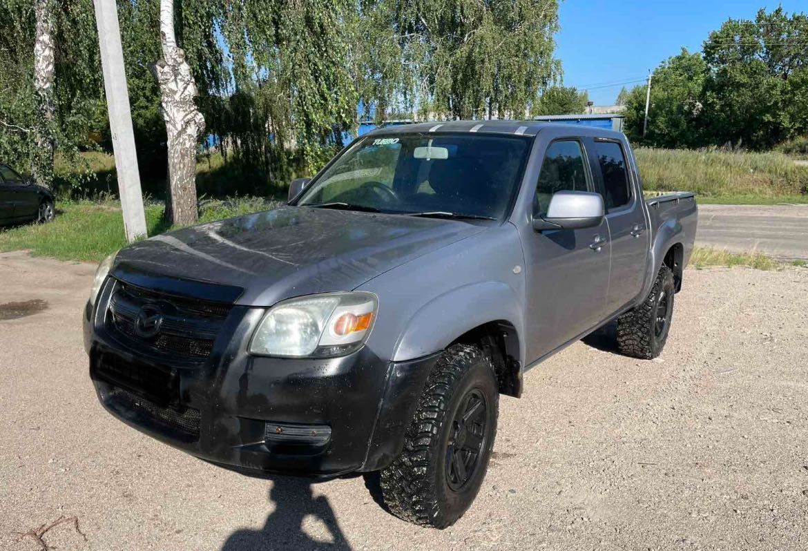 Авто для ЗСУ в Україні
