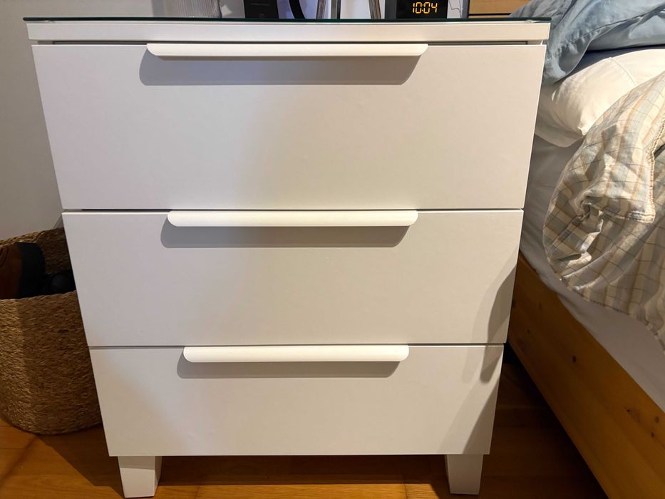 Conjunto de 2 Mesas de Cabeceira