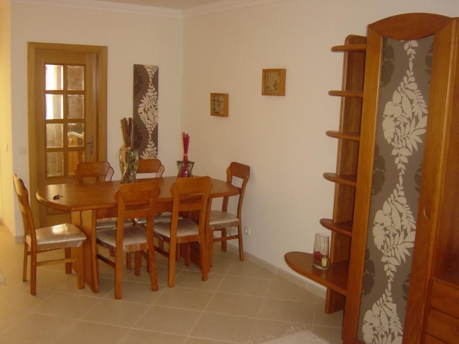 T1 Disfrute Outubro Avenida Praia Mar Férias Armação Pêra Algarve