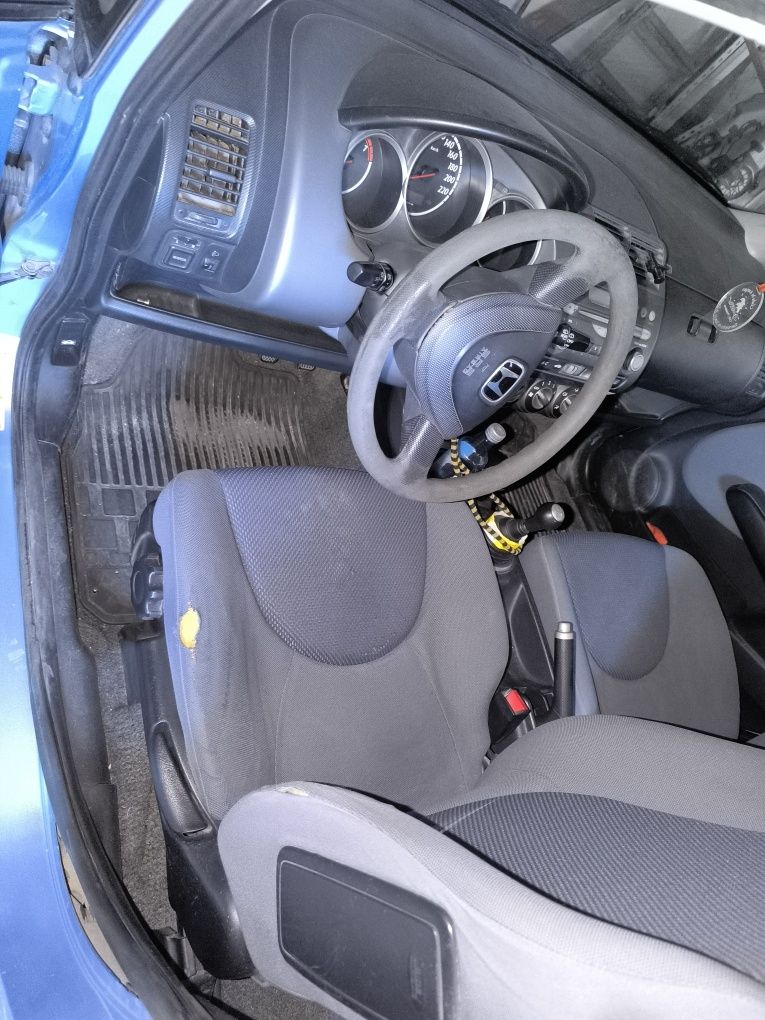 Honda jazz 1.2 gasolina 2003