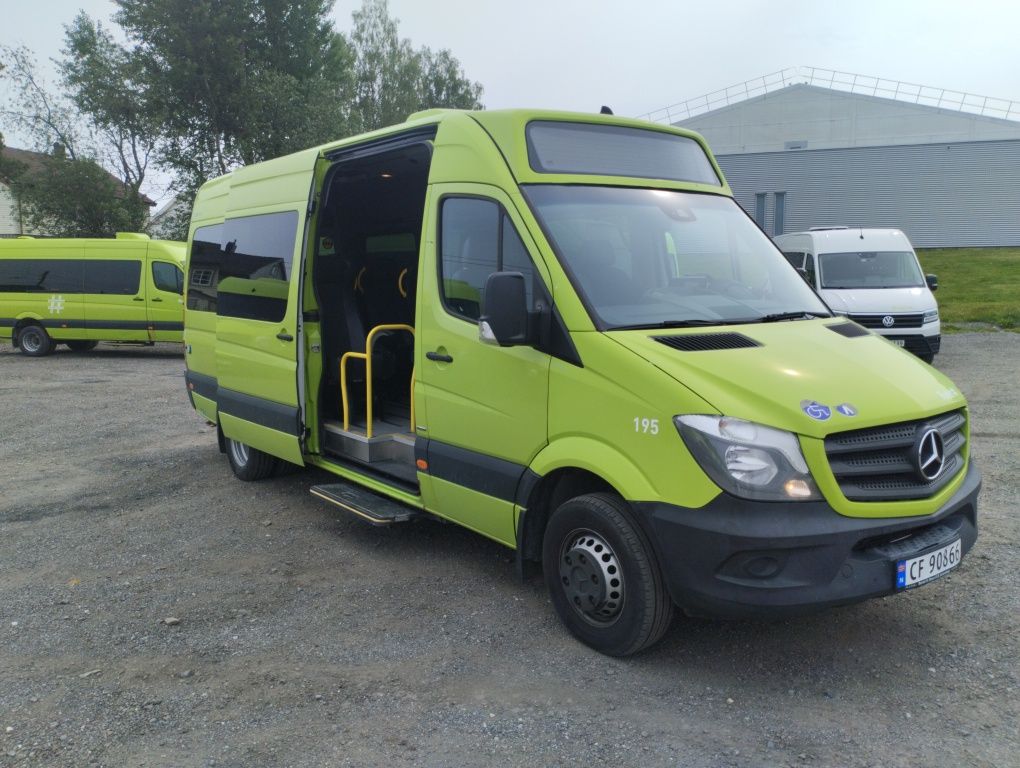 Mercedes Sprinter 516 CDI,autobus do przewozu osób niepełnosprawnych.