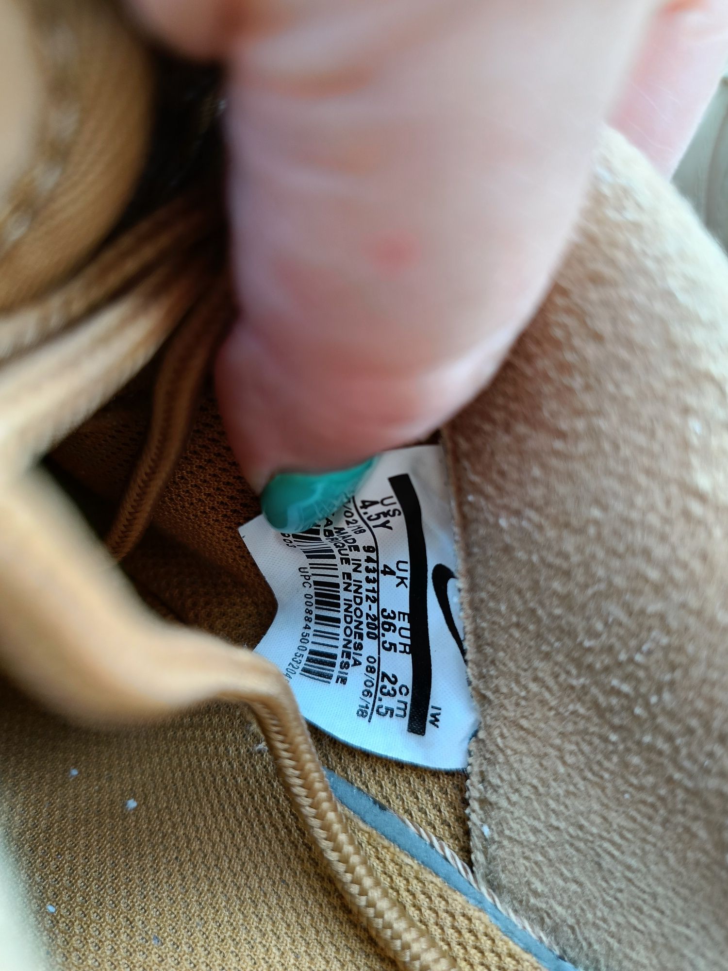Buty Nike air force 1 musztardowe 36,5