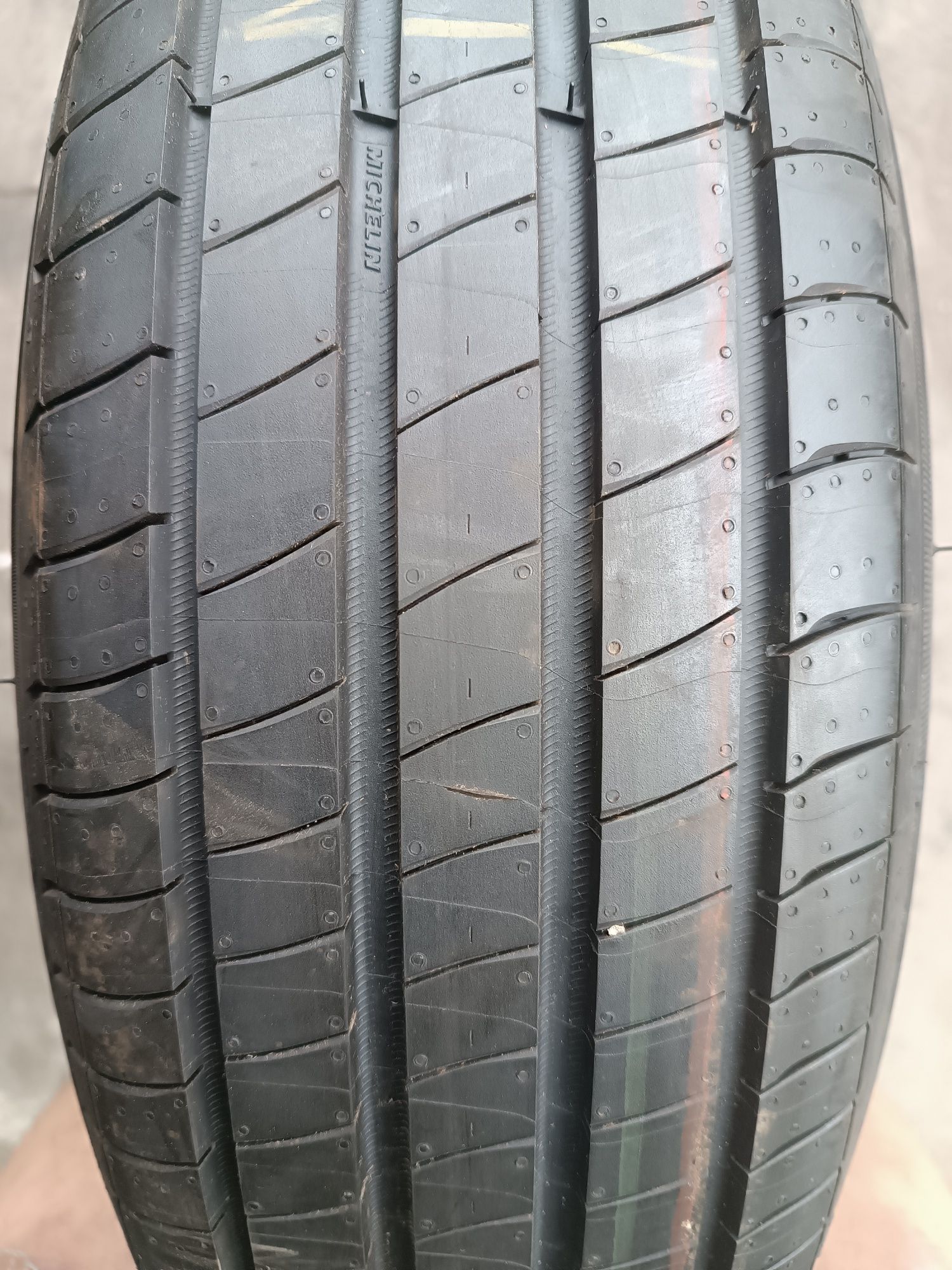 Sprzedam Oponę pojedynczą 185/65 r15 Michelin