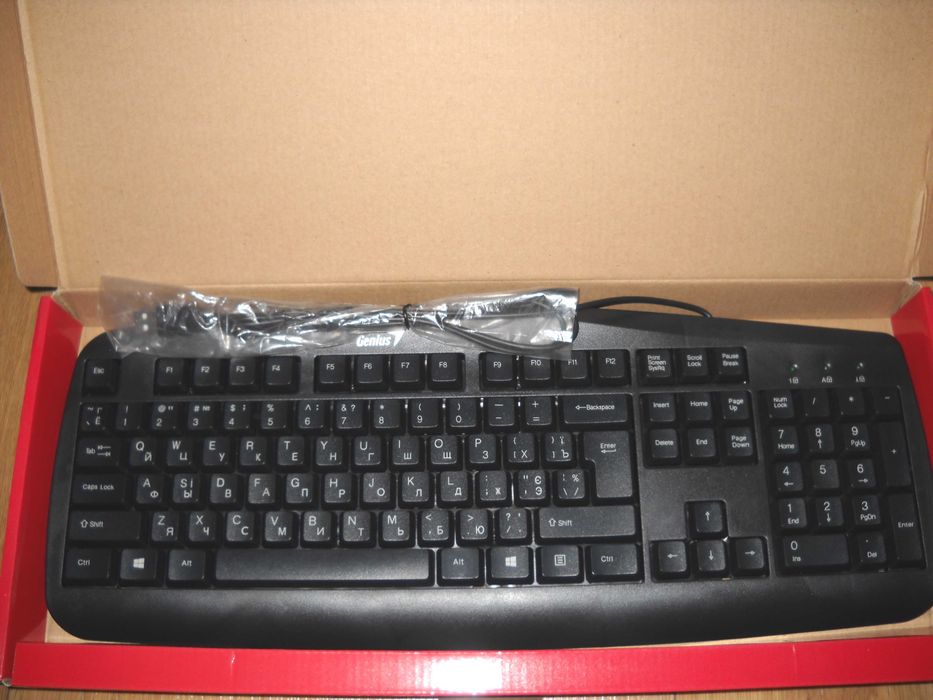 Новая клавиатура   Genius KB 110