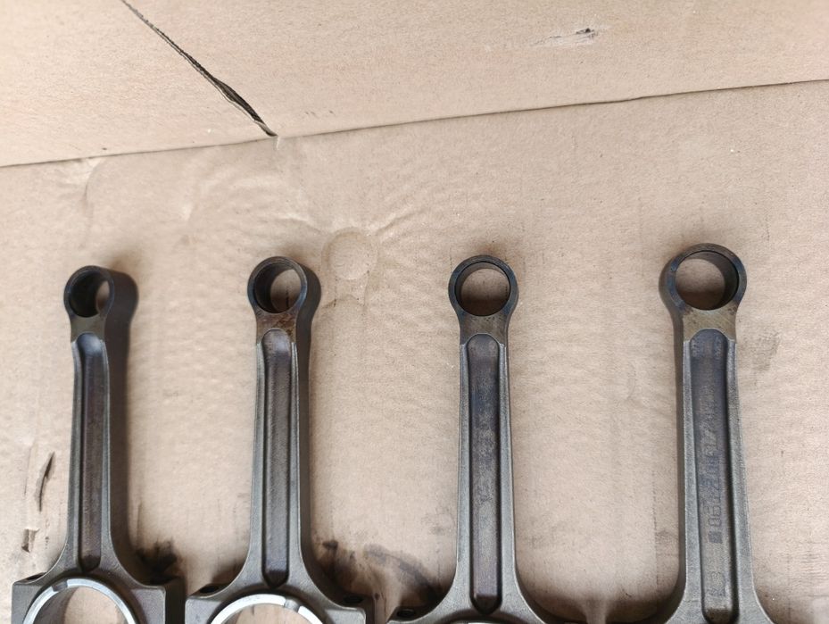 Шатуни 2.3 бензин Mazda 6 Mpv Ford Mondeo Maverick