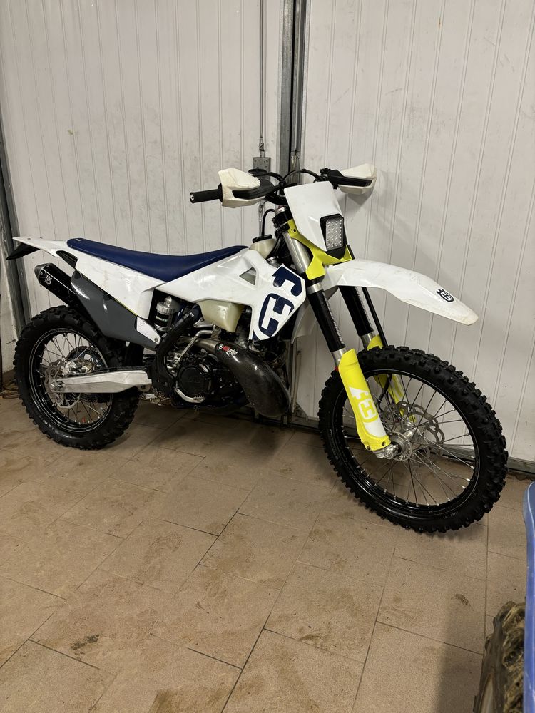 Husqvarna te 300 250 tpi ktm exc gasgas