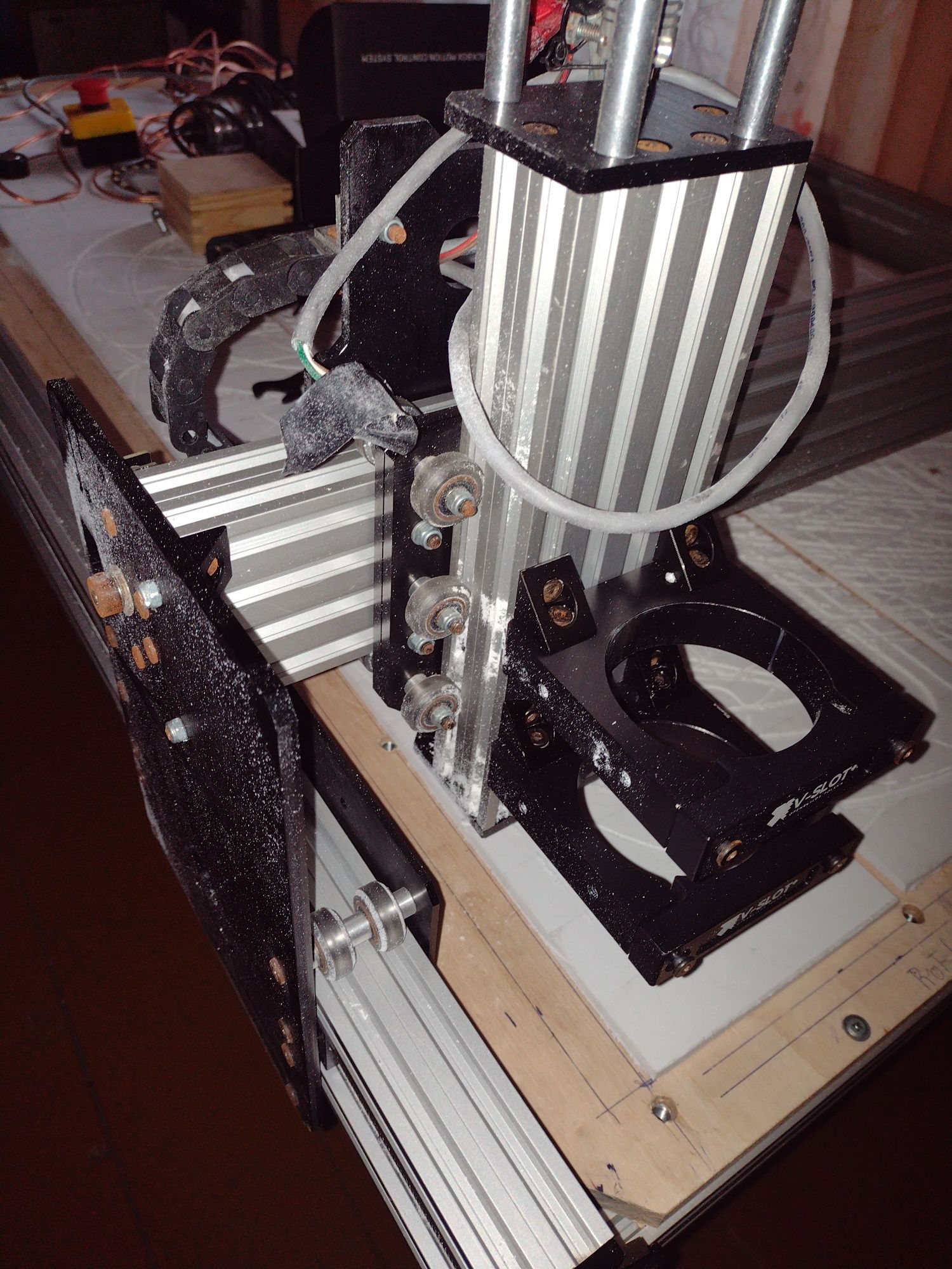 Frezarka CNC z obudową 120x80