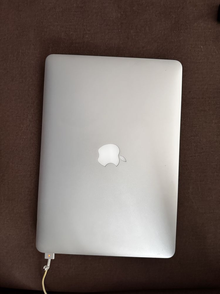 Mac Book Air 13, 8Gb, 128gb, 2017