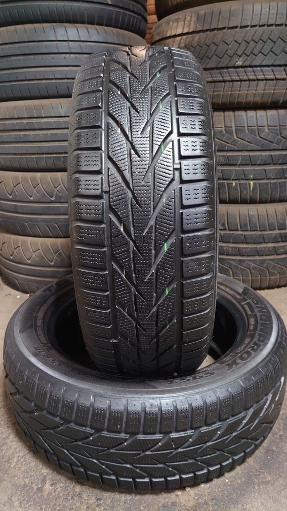 Пара зимних шин Toyo Snowprox S953 205/55 r16 205 55 16