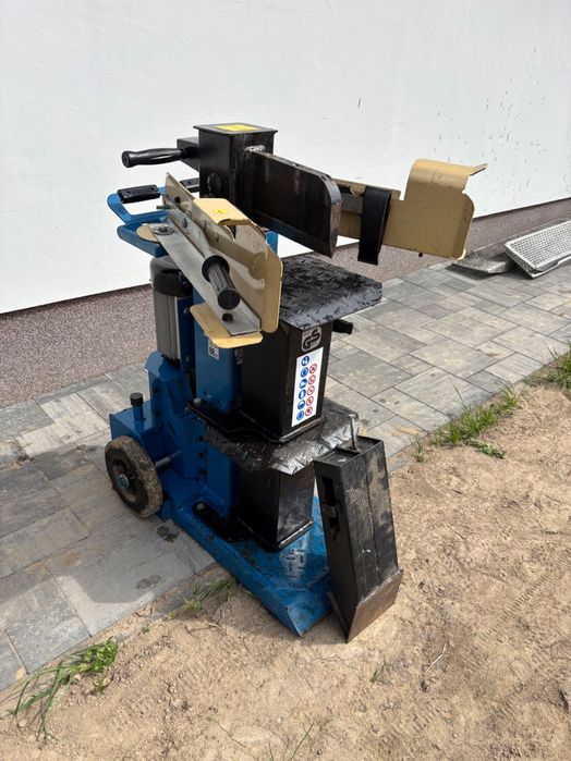 Rębak Łuparka 10t hydrauliczna pionowa Scheppach 10t 400V