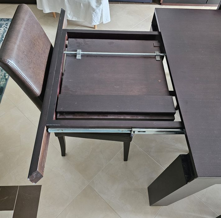 Mesa maciça em carvalho escuro