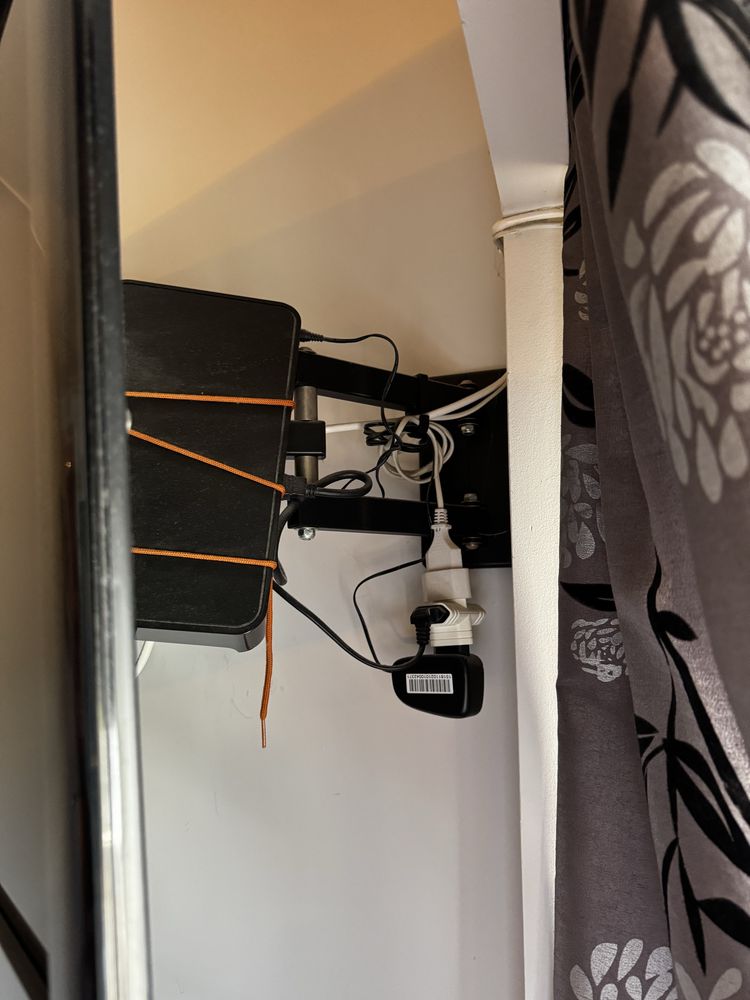 Televisao com Suporte de Parede