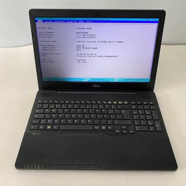 Computador portátil Fujitsu LIFEBOOK A556 i5-6200