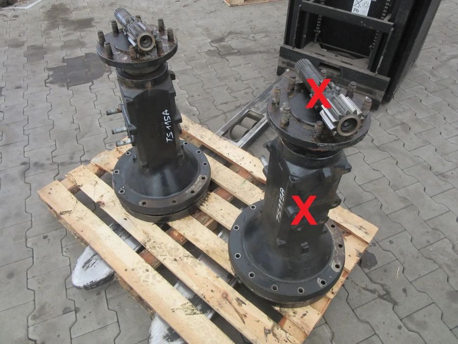 Zwolnica układ planetarny obudowa New Holland T6020 Delta