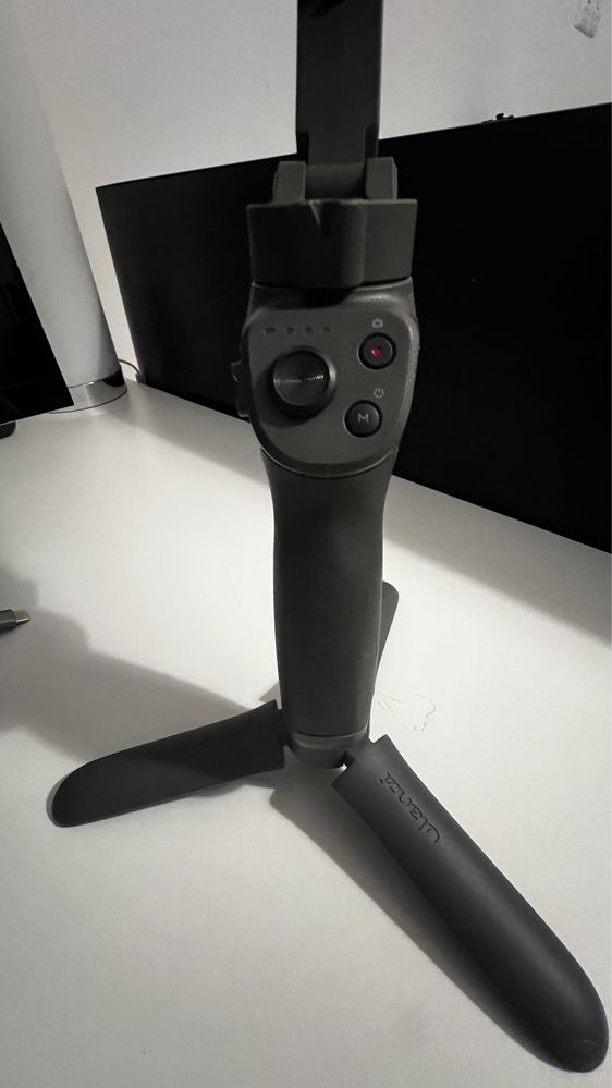 DJI gimbal osmo mobile 3