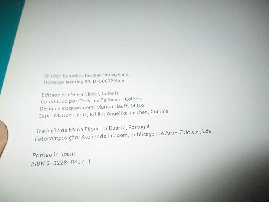 Livro Novas Formas na Arquitectura dos anos 90