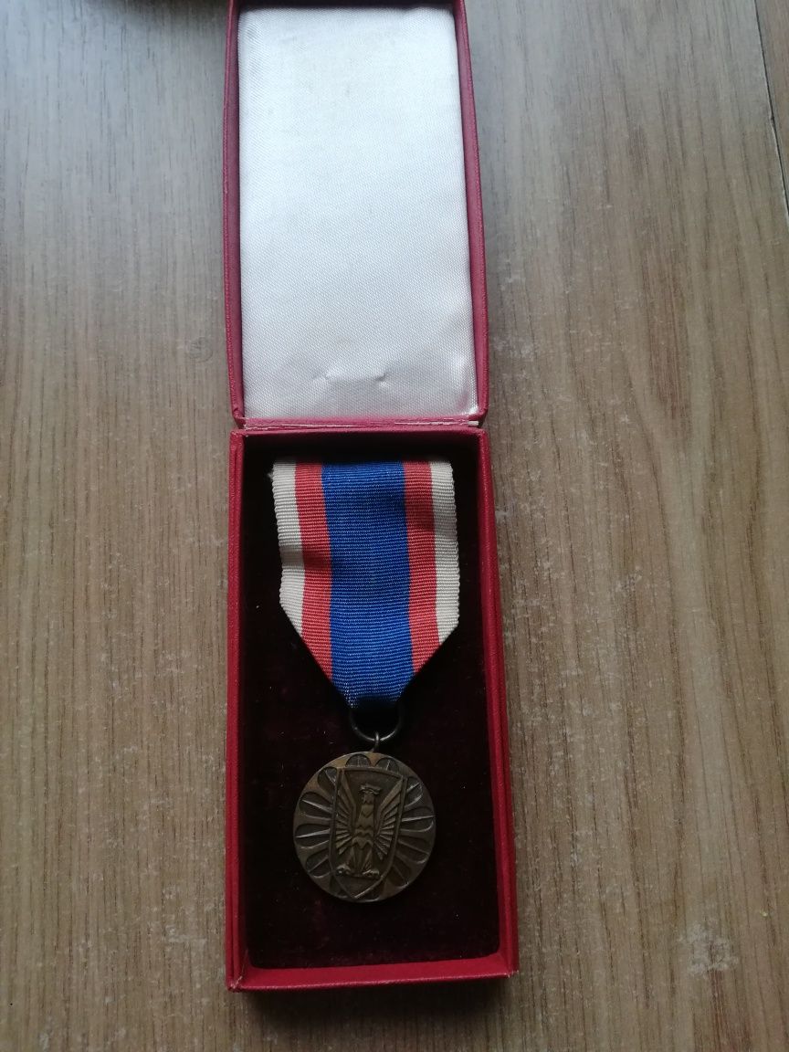 Medal z lat PRL.