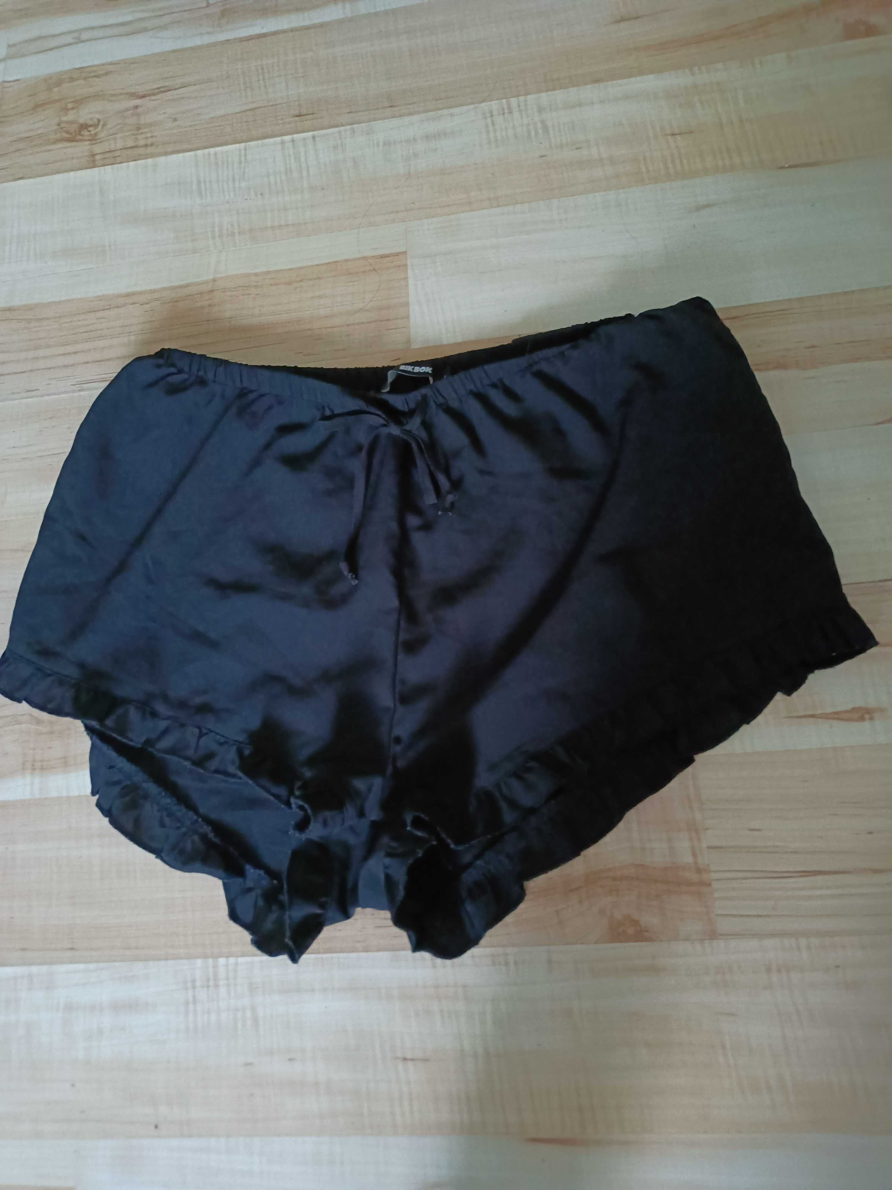 Letnie czarne spodenki rozmiar L 40