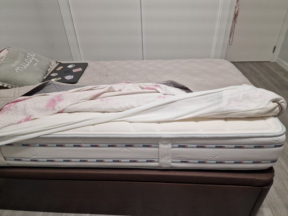 Sommier elevatório com colchão molaflex