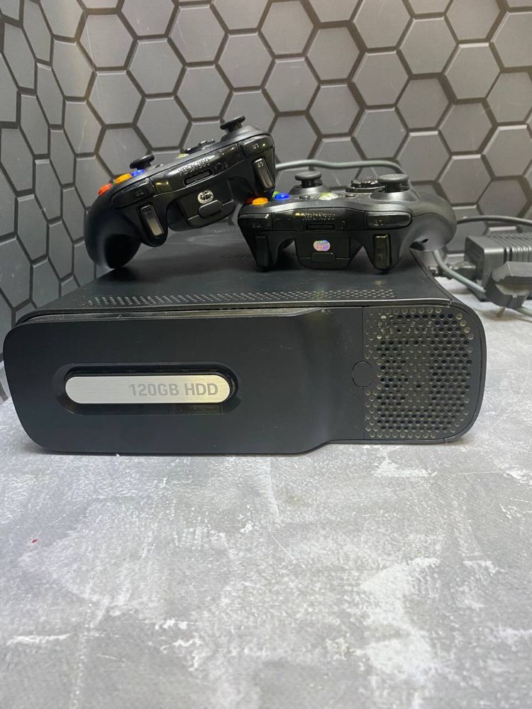 x-box360 CONSOLE