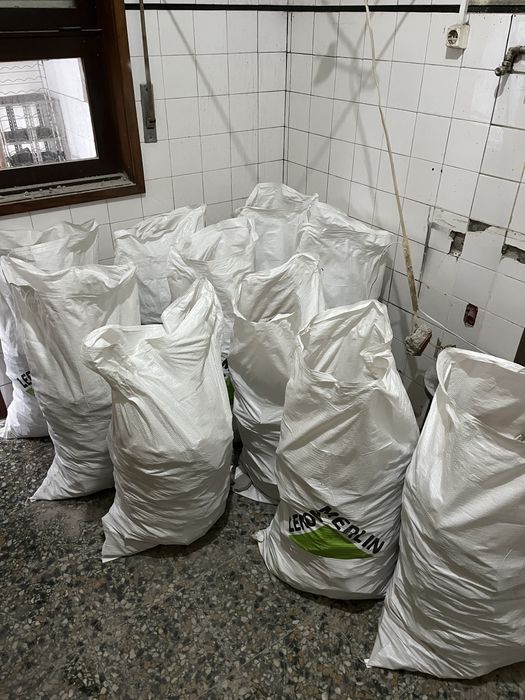 Lixo de obras ( entulho)