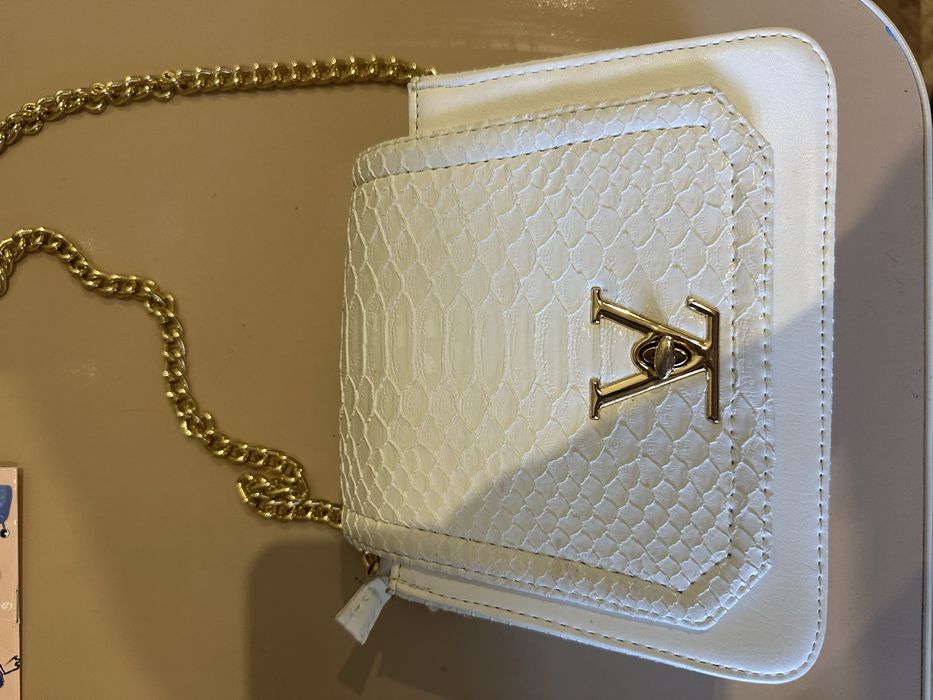 Сумочка клатч ……