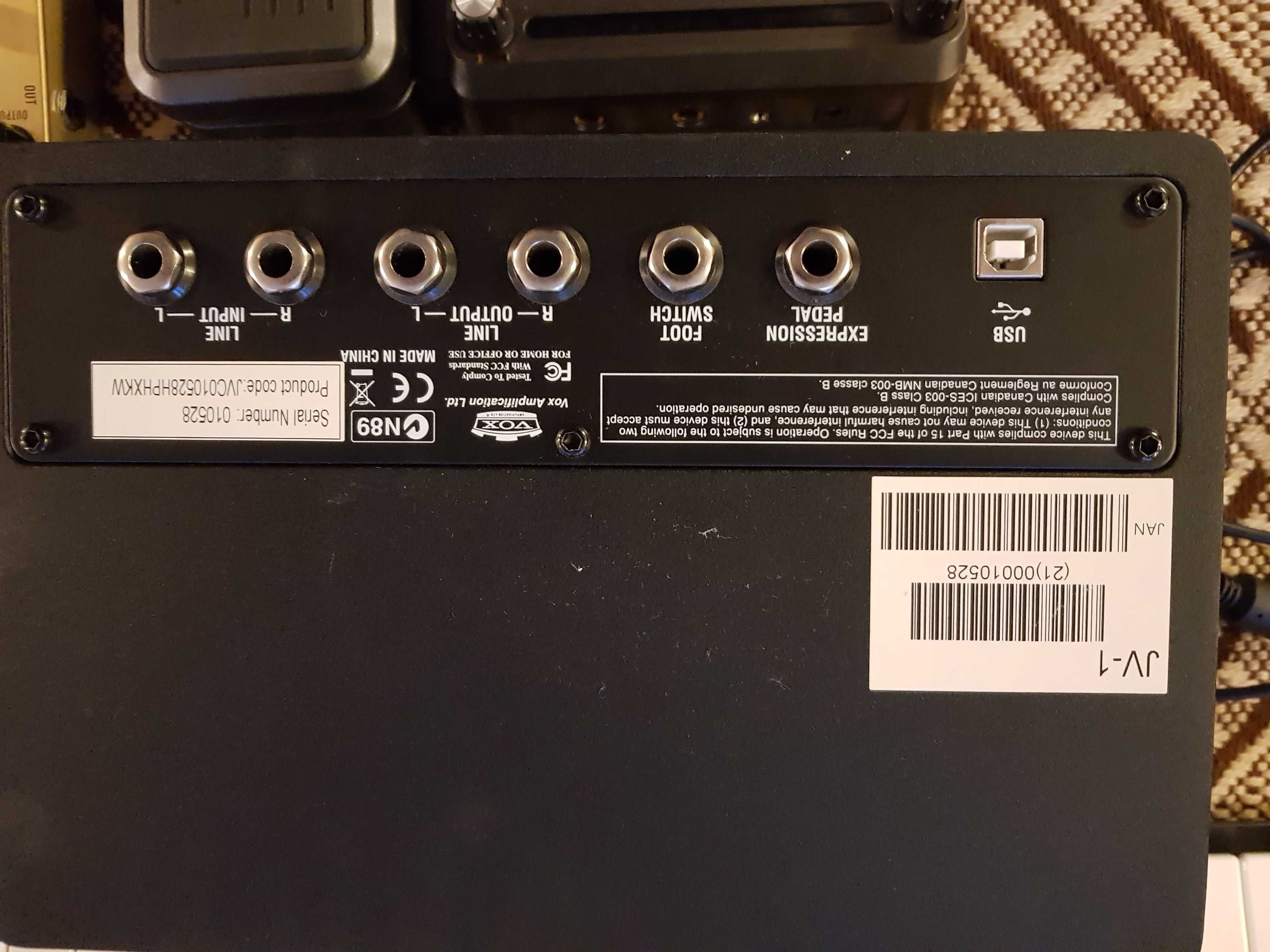 VOX - JamVOX JV-1wzmacniacz, interfejs