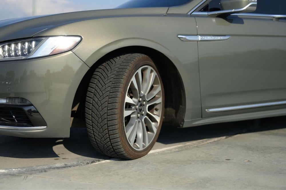 Продаю Lincoln Continental