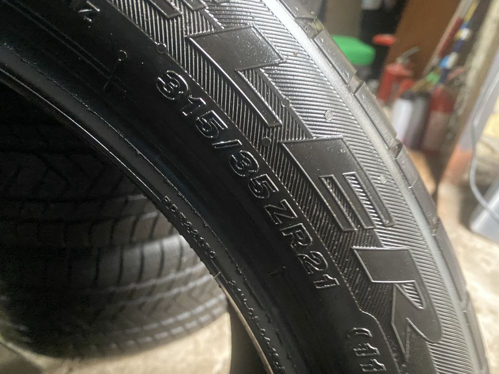315/35 R21 Bridgestone Dueler H/P Sport пара шин летних.