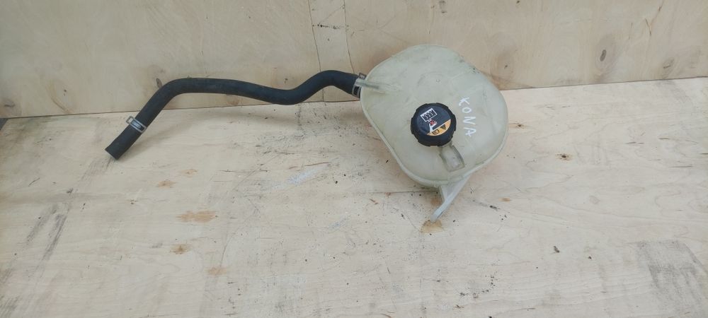 Zbiorniczek wyrównawczy Hyundai kona 17-  1.6  tgdi