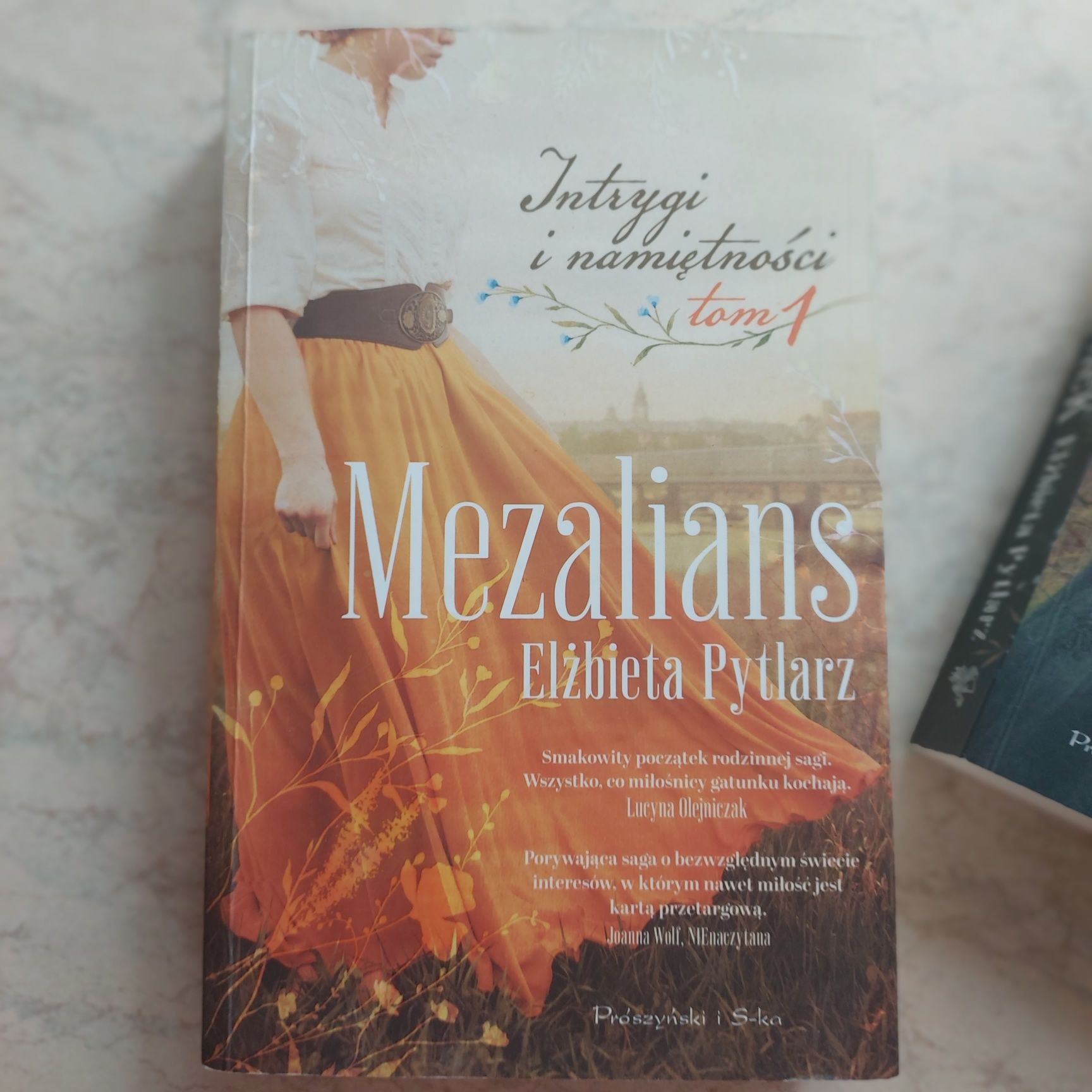 Zestaw 3 książek Intrygi i namiętności E.Pytlarz Mezalians,Zdrada, Poj